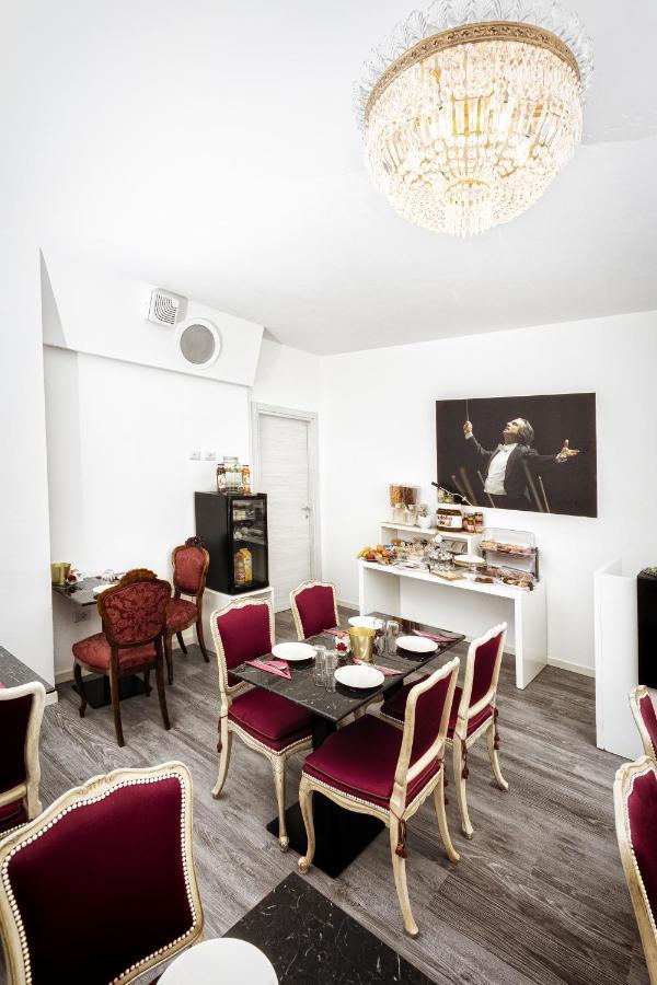 Sinfonia 23 Hotel Равена Екстериор снимка