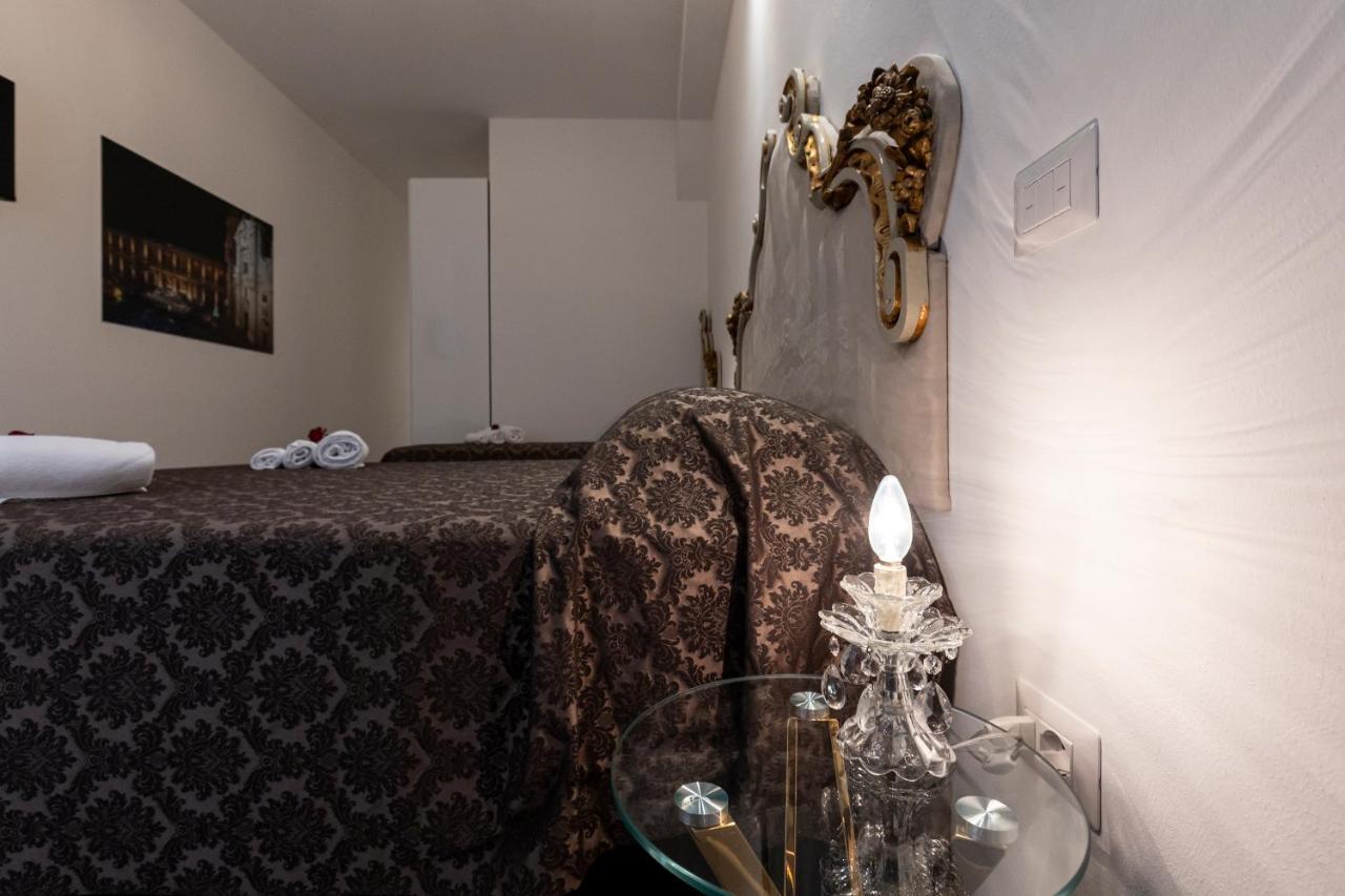 Sinfonia 23 Hotel Равена Екстериор снимка